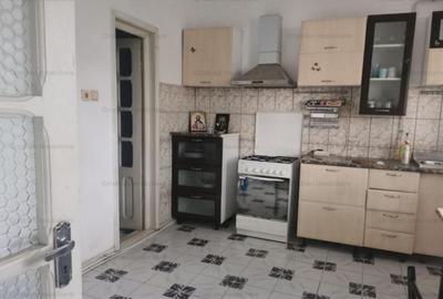 Casa noua 3 camere,450mp teren zona Chercea Casa noua 3 camere,450mp teren zona Chercea - 6