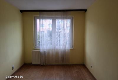 Apartament 4 camere decomandat, 2 bai, etaj 2/4, situat in Noua! - 9