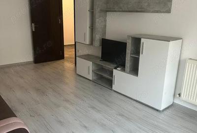 Apartament cu 2 camere decomandat în Central - 1