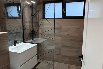 Casă cu 3 camere cu Teren 350 Mp în Central - 4