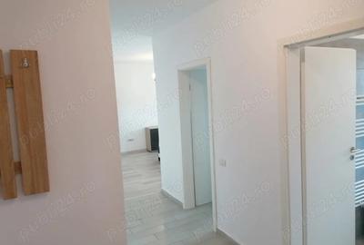 Garsonieră decomandată în Sânpetru - 4