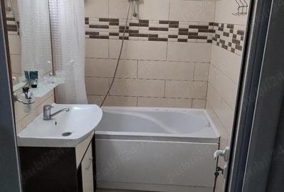 Apartament cu 3 camere semidecomandat în Micro 17 - 7