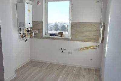 Proprietar, 2 camere decomandate, etaj 2, bloc 2025 - 3