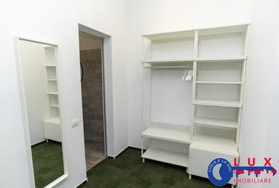 Spațiu comercial, de 30 mp, în Central - 12