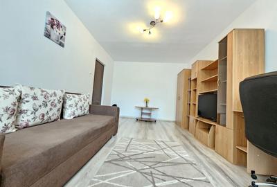 Garsonieră decomandată, mobilată în Tineretului