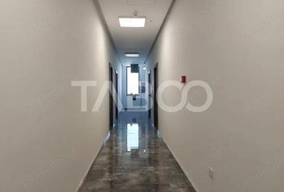 Spațiu comercial, de 20 mp, în Central - 1