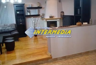 Casă individuală cu 4 camere cu Canalizare în Cetate - 1