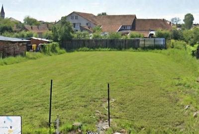 Teren Construcții intravilan de 743 mp, în Nord - 1