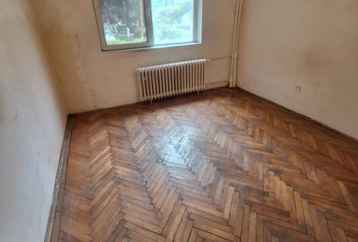 Apartament cu 3 camere decomandat în Inel II - 3