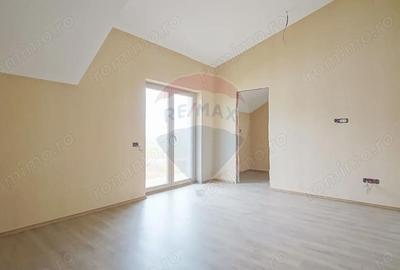 Casă cu 5 camere cu Teren 500 Mp în Tărlungeni - 16