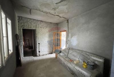 Casa cu 4 camere Suraia - 13