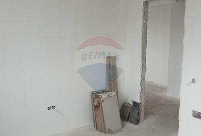 Apartament cu 2 camere decomandat în Chiajna - 1
