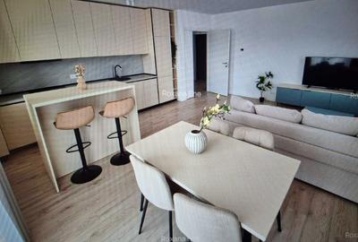 Apartament cu 3 camere semidecomandat în Central - 5
