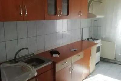 Inchiriez apartament 2 camere zona Lipovei - 2