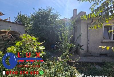 Casă cu 4 camere cu Teren 360 Mp în Piața Nouă - 2