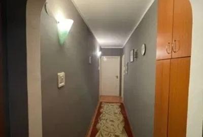 De vanzare apartament cu 3 camere in Dambu - 7