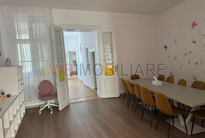 Casă cu 10 camere cu Teren 411 Mp în Lunei - 7