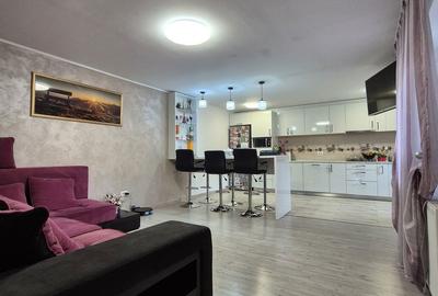 Casă cu 3 camere cu Teren 990 Mp în Central - 10