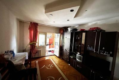 Dambovita - 3 camere - decomandat - ETAJ 1 - 3