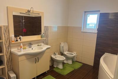 Casă cu 4 camere cu Teren 1000 Mp în Grădiștea - 4