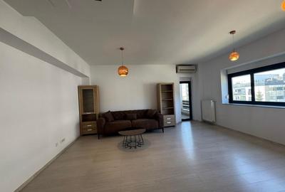 Apartament cu 3 camere decomandat, mobilat în Băneasa - 3