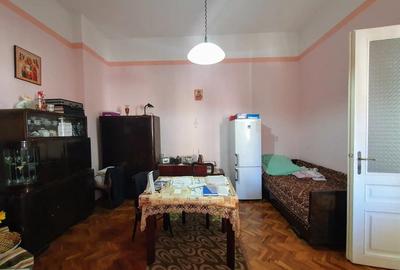 Apartament 4 camere ultracentral - 1