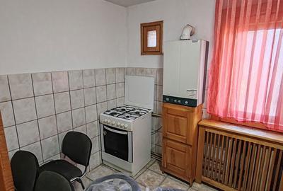 Apartament cu 3 camere în Central - 4