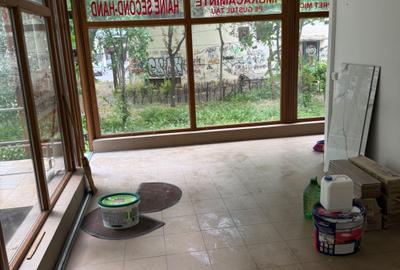 Spațiu comercial, de 30 mp, în Central - 2