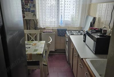 Apartament de vanzare - 4