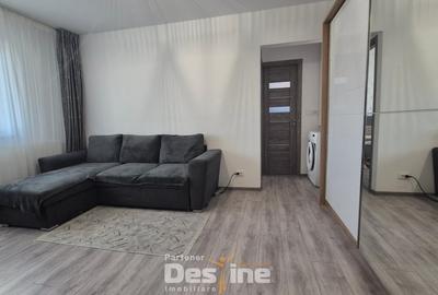 Apartament cu 2 camere semidecomandat, mobilat în Tractorul - 3
