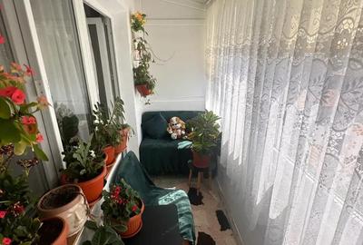 Apartament cu 2 camere decomandat în Kiseleff
