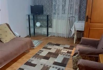 Apartament cu o camera la parter zona Plavat 2 Girocului