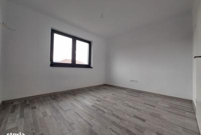 Casă cu 3 camere cu Teren 210 Mp în Sânpetru - 6