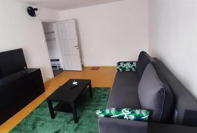 Apartament cu 2 camere decomandat în Aviației