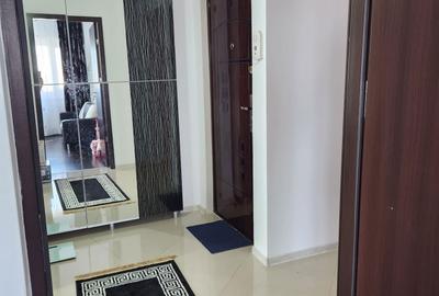 Apartament cu 2 camere decomandat în Malu Roșu - 3
