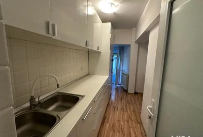 Apartament de inchiriat - 3 camere - zona Unirii bld. Libertatii - 4