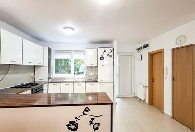 Casă individuală cu 4 camere cu Canalizare în Noua - 12