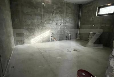 Casă cu 7 camere cu Teren 500 Mp în Micro 11 - 2