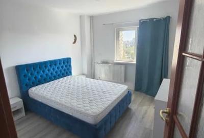 Apartament cu 2 camere semidecomandat, mobilat în 13 Septembrie