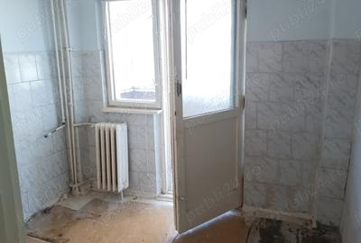 Garsonieră decomandată în Central - 5