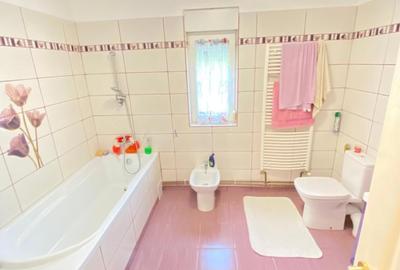 Casă cu 3 camere cu Teren 706 Mp în Central - 9