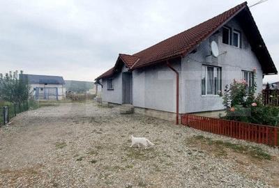 Casă cu 3 camere cu Teren 800 Mp în Central - 7