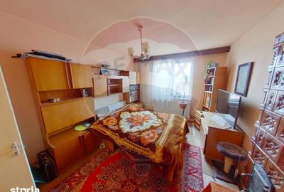 Apartament cu 4 camere, mobilat în Central - 7