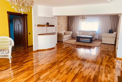 |De inchiriat Vila 9 camere|Complet mobilat si utilat - 3