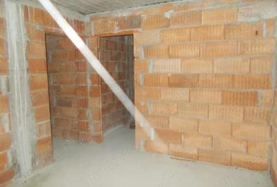 Casă cu 6 camere în Braytim