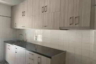 Spațiu comercial, de 90 mp, în Dristor - 7