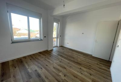 Apartament cu 3 camere decomandat în Siloz - 5