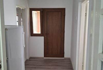Casă cu 5 camere cu Teren 1200 Mp în Central - 3