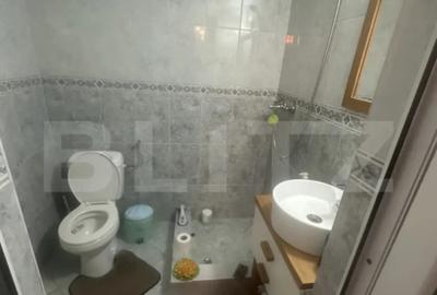 Casă cu 5 camere cu Teren 260 Mp în 14 Mai - 14