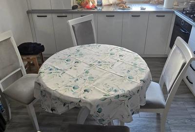 Apartament cu 2 camere în Rovinari